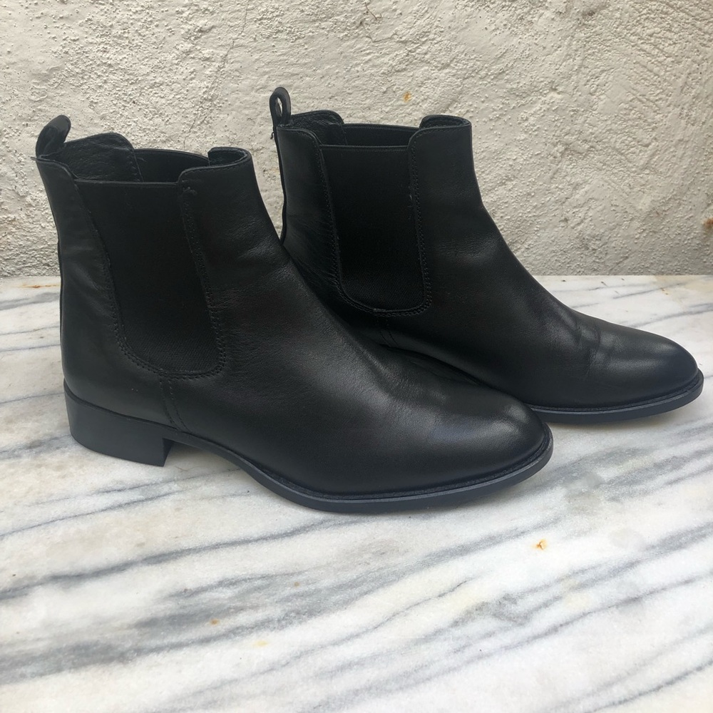 🖤Leather J CREW chelsea boots sz 7.5🖤